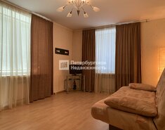 1-комн. кв. 43 м² 4/4 этаж